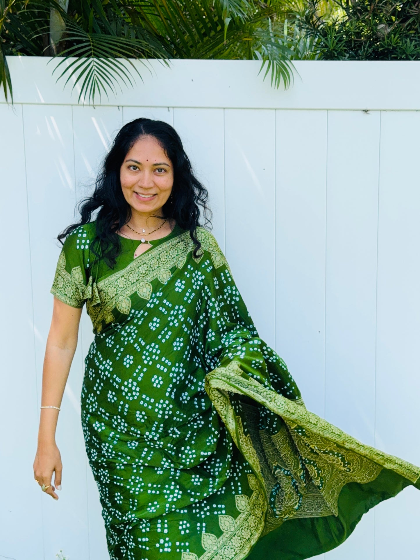Gems of Gujarat - Bandhani Mehndi Green Saree Handcrafted Bandhani Sari – Gajji & Semi-Silk Blend