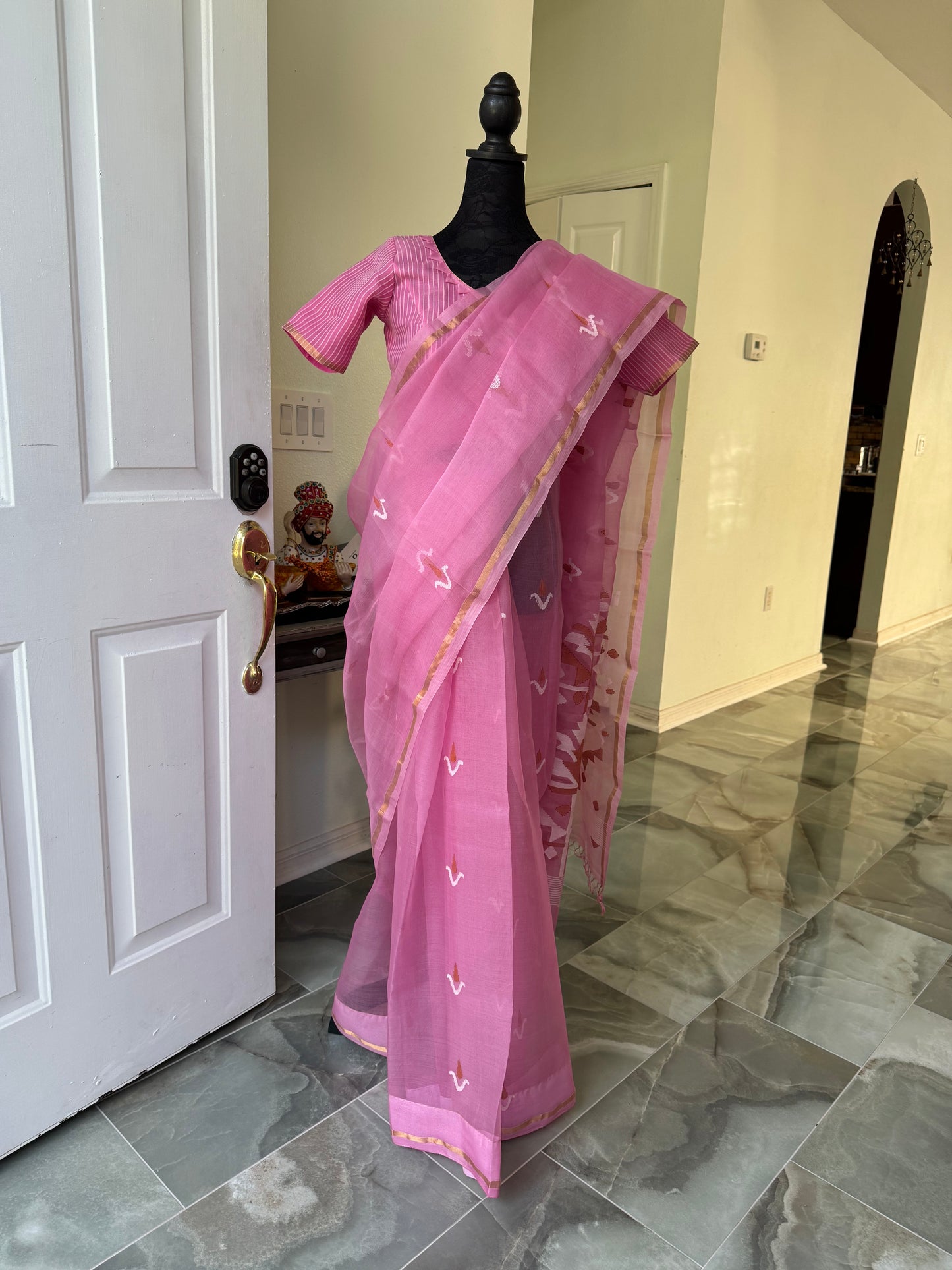 LavNi "Whispers Of The Loom" Lavie By LDM Signature Jamdani Handloom Sari And Stitched Blouse