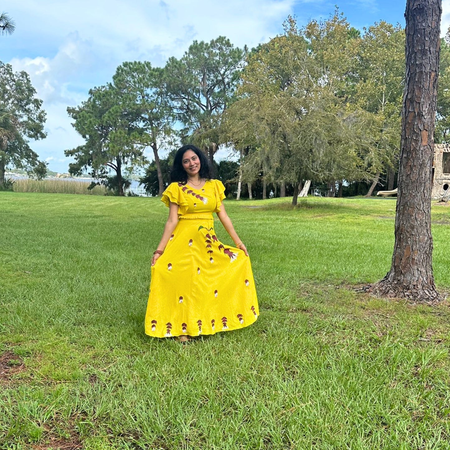 The Himalayan HoneySuckle Ruffled SKIRT AND TOP