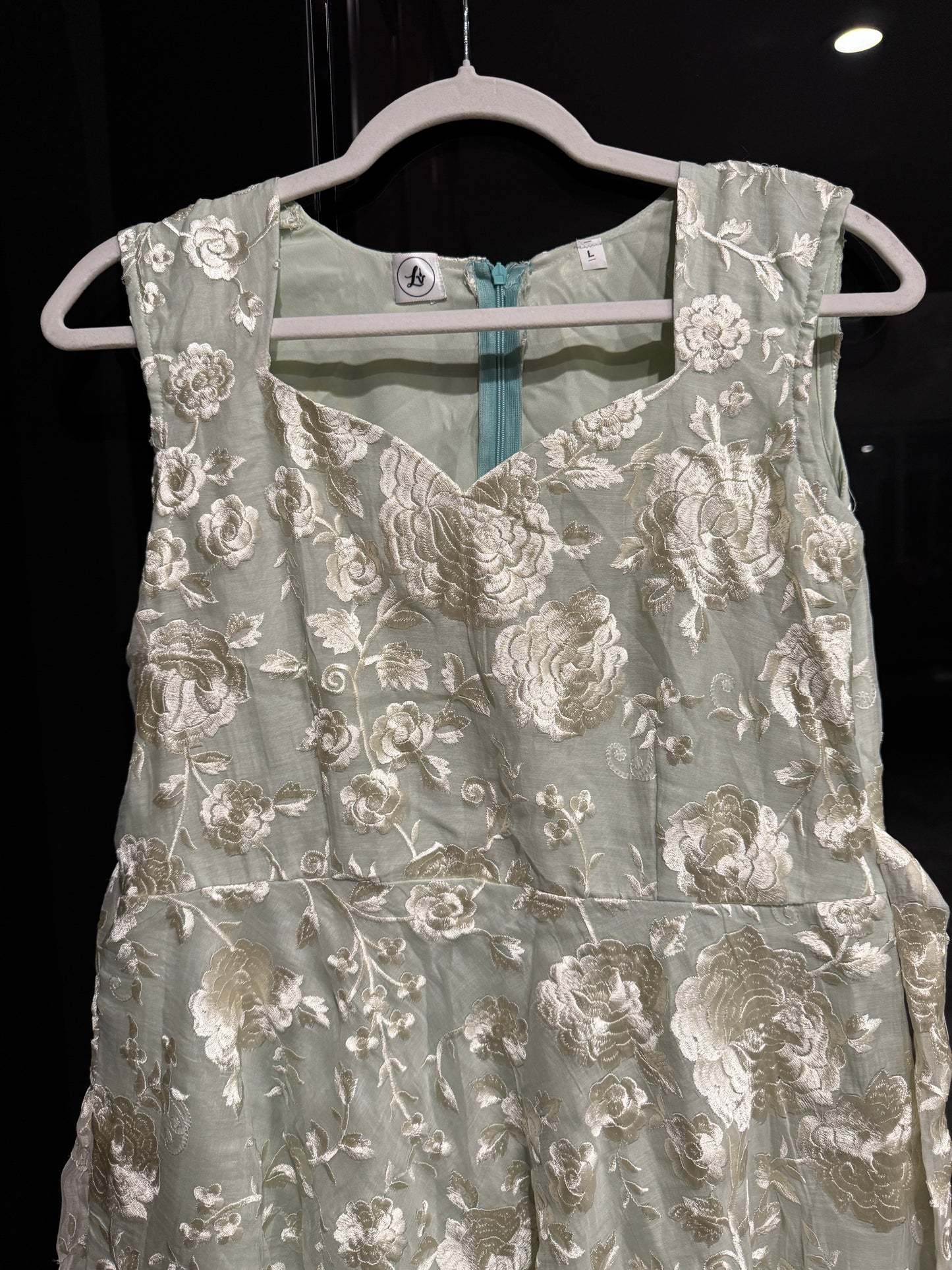 Elegant and timeless, this beautiful piece from our Maguva Collection is crafted with luxurious Mul Chanderi, a butter-soft pure Chanderi fabric that feels as good as it looks.